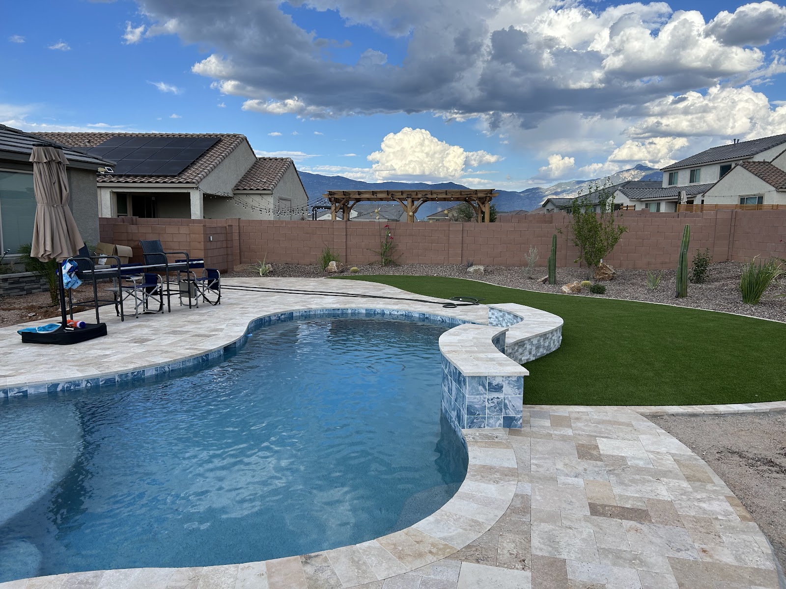 Luxury Resort-Style Pool & Spa